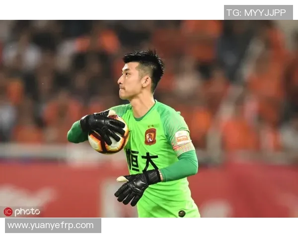 中超球星穿的足球鞋价格揭秘 球迷必看购买指南 中超球星穿的足球鞋价格揭秘 球迷必看购买指南